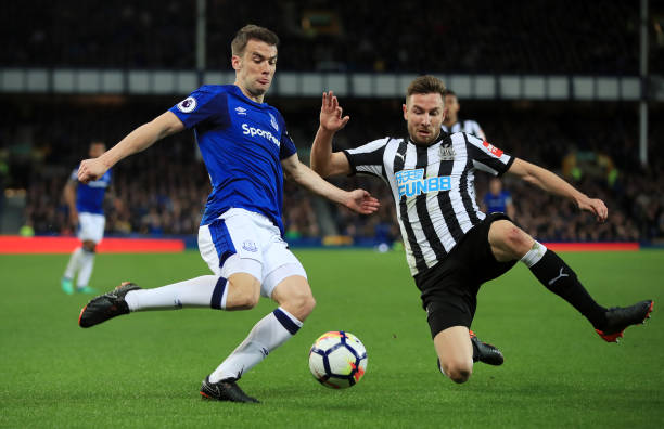 而这恰是许 而这恰是许