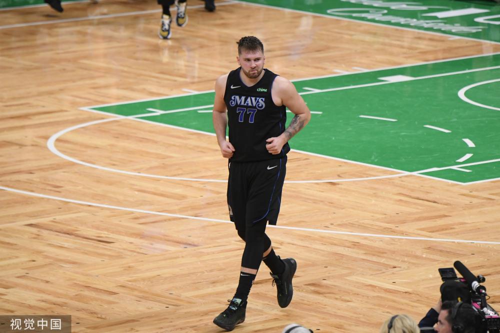 每名球员都 每名球员都